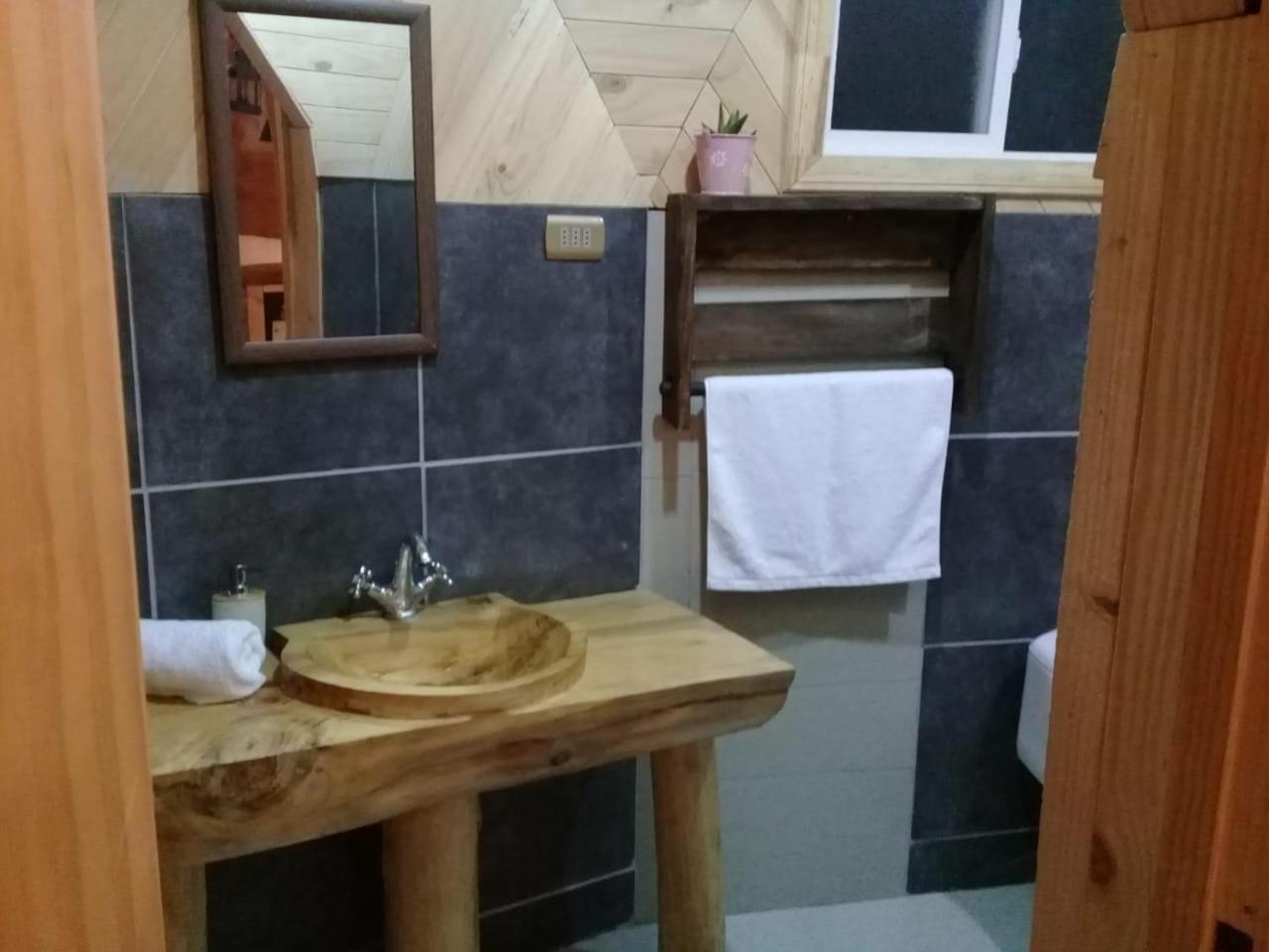 앙쿠드 Domoschiloe 아파트 호텔 외부 사진